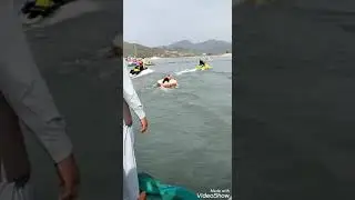 EnjoyTube floating