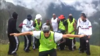 Harlem Shake In Machupichu !