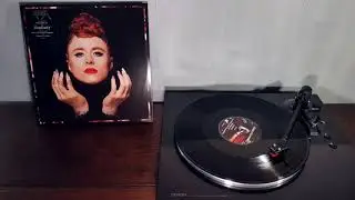 Kiesza, Mick Jenkins - Losin' My Mind (2014) [Vinyl Video]