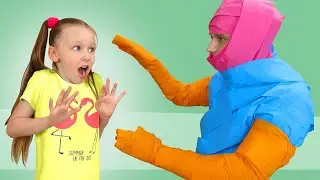 Lisa makes jokes and plays with dad