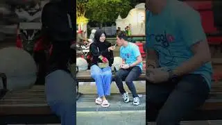 modus biar dapat suapan dari cewek cantik #viraltiktok  #shorts #shortsyoutube #shortvideo