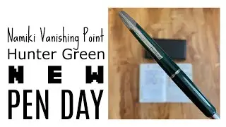 Namiki Vanishing Point with 14k Medium Nib in Hunter Green. NEW PEN!