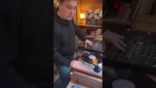 Do you listen to Electronic Music? 😍⁠ Audiophile DJ #shorts
