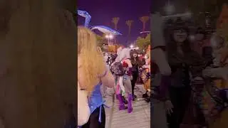 Following FNAF Cosplayers (SATIRE)🥺