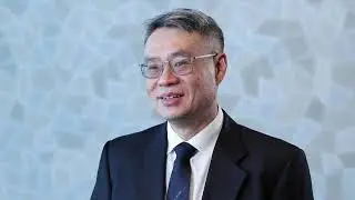 Award Recipient, Yiran Chen, at VIS22
