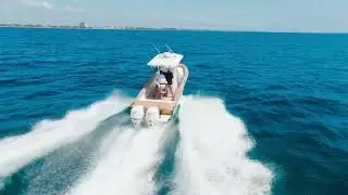 2007 Buddy Davis 31 Center Console