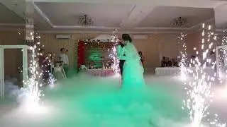 тяжёлый Дым и сценические фонтаны
