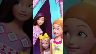 Barbie resuelve el misterio de la Dreamhouse | ¡Barbie: Los Misterios de la Dreamhouse! 🏕️🌈