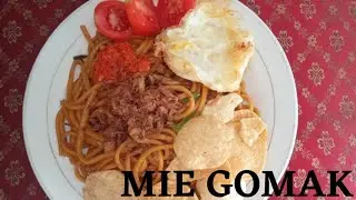 MIE GOMAK SPAGETI KHAS SUMATRA - RESEP ALA DAPUR UNI EMI #dapur #makanantradisional #masakanrumahan