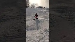 Бугры на горнолыжном курорте Чегет. Горные лыжи.