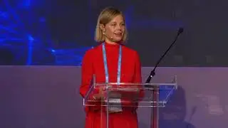 DowJones Eski CFO'su Anna Sedgley, #smartcon2019 Sahnesinde!