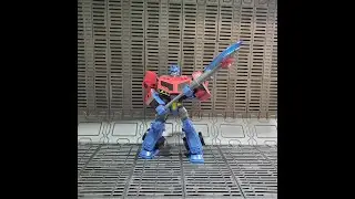 Transformers Legacy United Animated Universe Optimus Prime Review