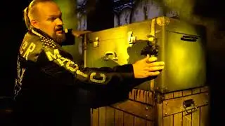 Влад Алмазов - Появление человека из пустых чемоданов