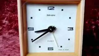 Часы будильник Севани Sevani made in ussr