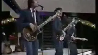 The Pleasers 'You Don't Know' (Now on iTunes).  www.thepleasers.co.uk