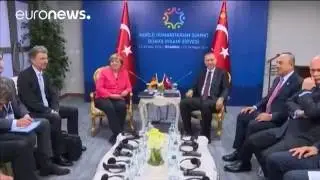 Germany's Merkel tells Turkey to meet all terms for visa free travel