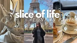 Solo in Paris ✨ | Louvre, Christmas Market, Food 🥞