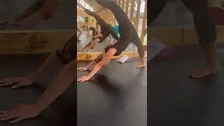 Перед классом . Гибкая Катя #ballet #dance #dancer #горы #балет #жизньвлесу #танцуй