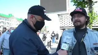 Пикет по сбору подписей в Барановичах за Тихановскую БЕЛАРУСЬ СЕГОДНЯ НОВОСТИ СОБЫТИЯ ЛЮДИ ФАКТЫ