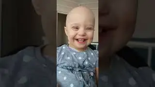 Месяц в больнице, Алиса лечит лейкоз.