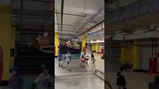 Ребята делают базовые упражнения на скейтбордах🛹 Тренировка в скейт лагере 🤩 #краснаяполяна