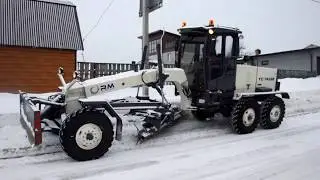 Уборка снега на тротуарах Лаишева