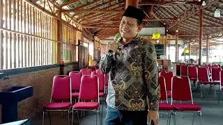 Camat Gondanglegi || lepas lelah sejenak sebelum acara inti