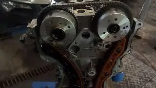 G4KD. Simple check of the timing chain and guides for wear.