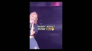 Adult Rosie trying not to cry 😭 #rosé #blackpink #bornpink #kpop #shorts #viral #lisa