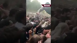 Painful Stagedive in Slow Motion 🥲 
