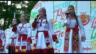 Чувашская песня- "Урам аякки кăвак ҫеҫке"/Вдоль по улице цветы ||чăваш юрри || Chuvash song ||