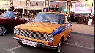Russian police car VAZ-2101 with siren SSSR / ВАЗ-2101 автомобиль милиции с сиреной