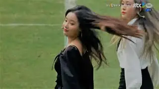 Khai mạc K-League, Công Phượng không được ra sân, clip highlight dành tôn vinh các em xinh tươi vậy