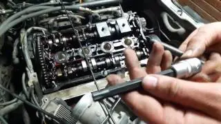 AUDI A6 C4 under the valve cover carbon deposits