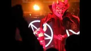 Rob Zombie calls Marilyn Manson a punk a** b*tch and tells him to..