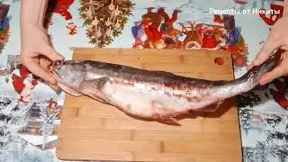 Salt the fish. Pink salmon like salmon.