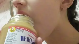За Вику.