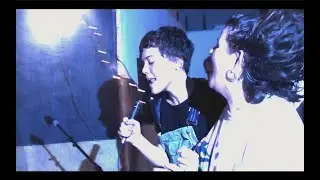 even less friends - messy (live)