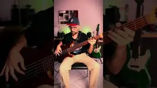Vulfpeck - Dean Town #shorts #vulfpeck #bassplayer #basscover