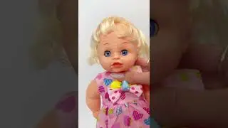 Отправляйся на прогулку с очаровательной малышкой 