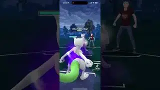 Shadow shiny mewtwo V/S mewtwo PVP battle in #pokemongo