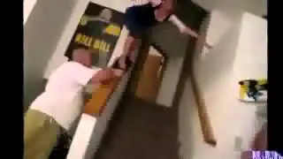 Самые тупые приколы с бабами!