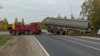 Эвакуация тонара после дтп | Грузовой Эвакуатор