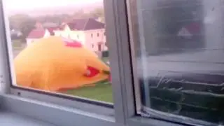 Шар спустился к нам