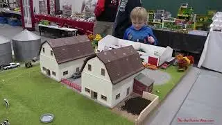 1/64 North Carolina Grain and Dairy Farm Display