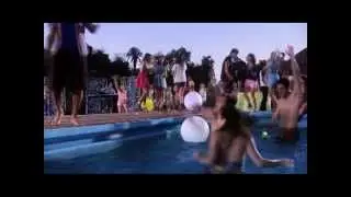 Violetta - Hoy somos mas 3 in 1 ( Ludmila canta , Acapella, Violetta en Videoclipo)