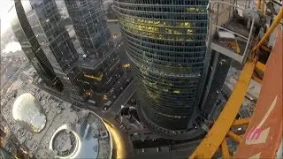 Александр Погребов. Basejumping in Moscow / Бейсджамперы в Москве