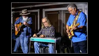 Harvest Moon:  Jerry Don Branch & Co., special guest Milo Deering (live at The Tavern On Main)