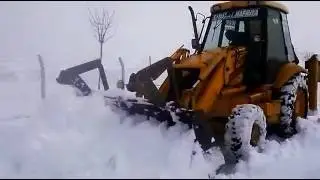 Köyümüz'ün Yolları Açıldı