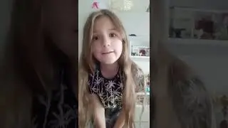 я переодеваюсь так в школу